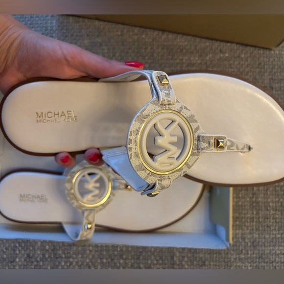 Michael Kors Flat Logo Sandals Vanilla Leather Trim 9M - Picture 7 of 13